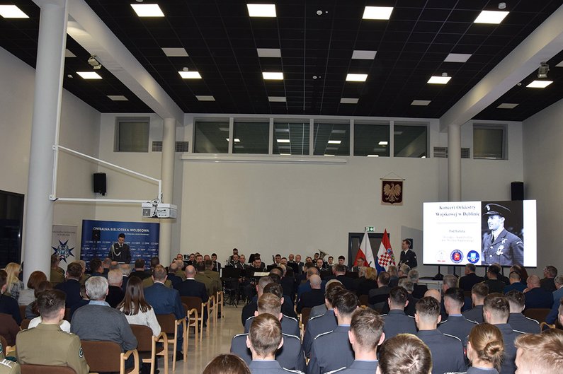 Premiera filmu o por. pil. Mirosławie Fericiu
